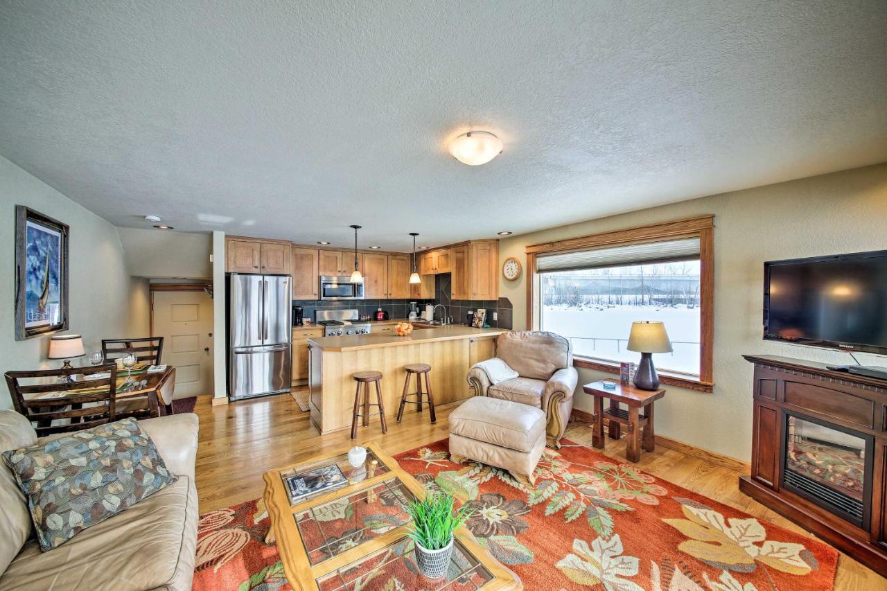 Lake Pend Oreille Condo With Porch And Mountain View! แซนด์พอยต์ ภายนอก รูปภาพ